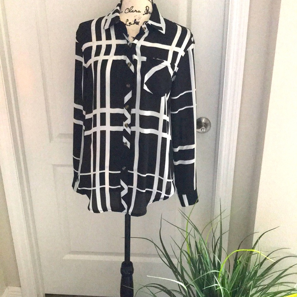ZC & GF top. NWOT